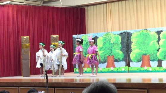 劇 十二支のはじまり ５歳児 それぞれの動物の楽しい演技が光る こどもっと 子育て 保育のための手遊び 体操共有サイト