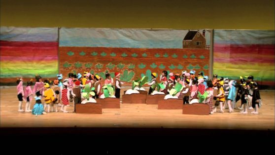 オペレッタ 大きなかぶ ４歳児 かぶが７つ 大人数で魅せる こどもっと 子育て 保育のための手遊び 体操共有サイト